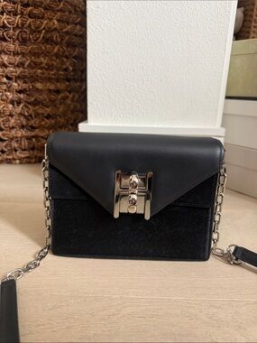 Henri Bendel Black Purse